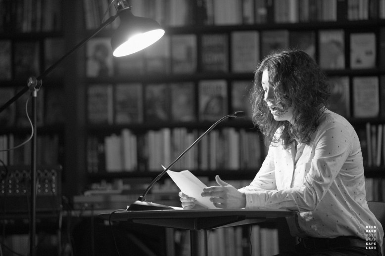 040-Komplex-Release-#9-109